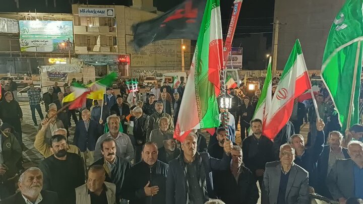 تصاویر/هفتادمین شب حضور پرشور مردم ولایتمدار زرندیه در تجدید بیعت با آرمان‌های انقلاب
