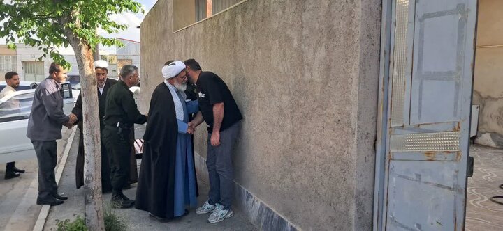 تصاویر/دیدار رئیس سازمان عقیدتی سیاسی فراجا با خانواده شهید کارچانی