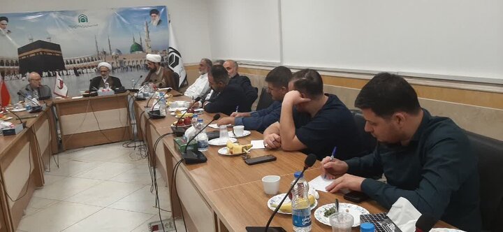 تصاویر/ نشست کمیته فرهنگی و آموزشی اربعین
