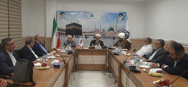 تصاویر/ نشست کمیته فرهنگی و آموزشی اربعین