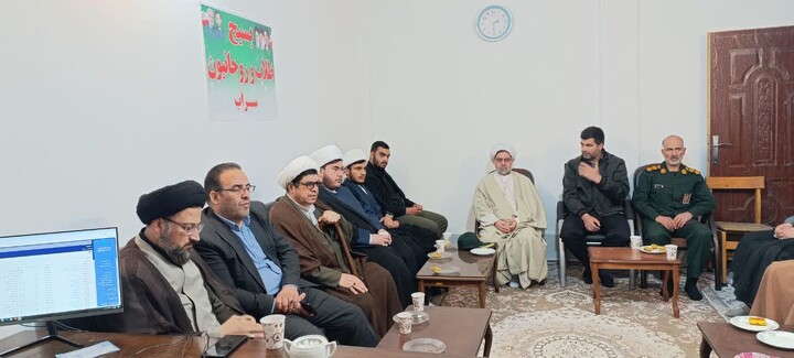 تصاویر / افتتاح دفتر بسیج طلاب و روحانیون شهرستان سراب با حضور مسئولان شهرستان
