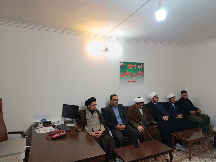 تصاویر / افتتاح دفتر بسیج طلاب و روحانیون شهرستان سراب با حضور مسئولان شهرستان