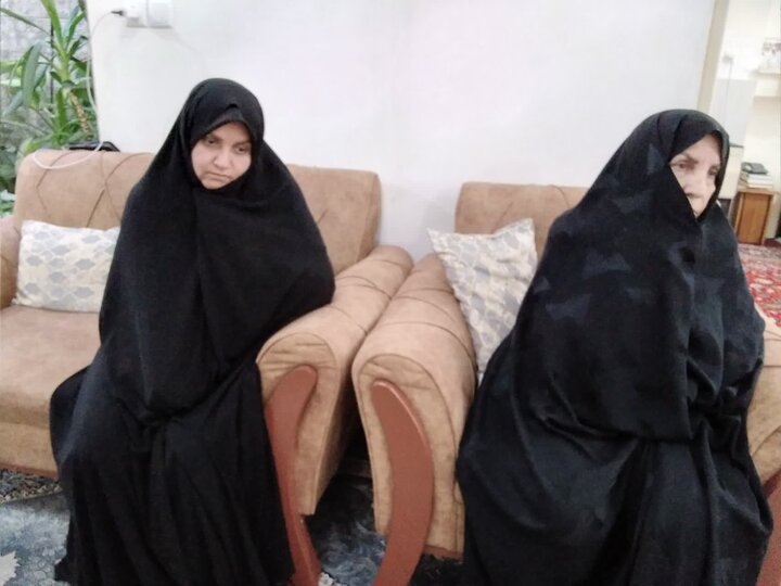 تصاویر/دیدار فرمانده سپاه روح‌الله استان مرکزی با خانواده شهید حاج محمدصادق حسینی
