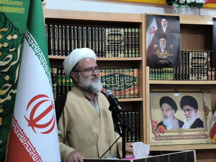 تصاویر / تجلیل از اساتید مدارس علمیه خواهران خرمدره، ابهر و هیدج