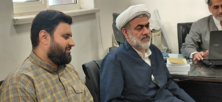 تصاویر/ برگزاری جلسه تبیینی «اهمیت ارتقاء سواد رسانه ای در جامعه» در مؤسسه امام حسن عسکری (ع)
