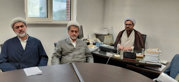 تصاویر/ برگزاری جلسه تبیینی «اهمیت ارتقاء سواد رسانه ای در جامعه» در مؤسسه امام حسن عسکری (ع)