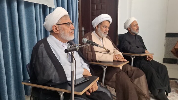 تصاویر| دیدار فرماندار و امام جمعه قاین با اساتید و مسئولان مدرسه‌های علمیه شهرستان قائنات