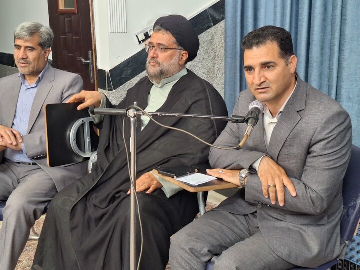 تصاویر| دیدار فرماندار و امام جمعه قاین با اساتید و مسئولان مدرسه‌های علمیه شهرستان قائنات