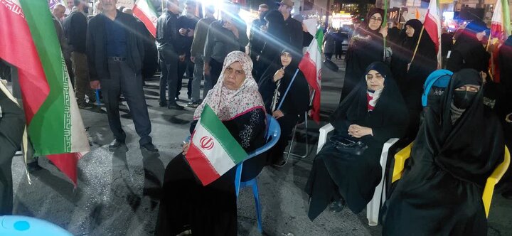 تصاویر/ برگزاری جلسات بازخوانی «اندیشه های رهبری شهید (ره)» در تجمعات مردمی آمل