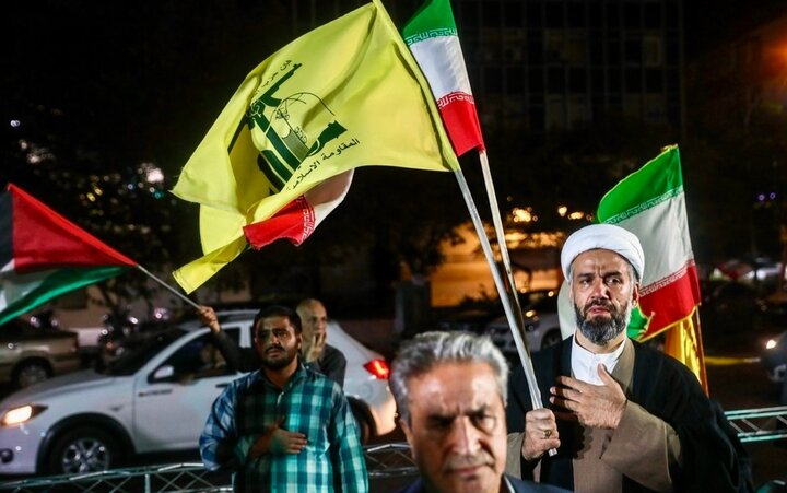 تصاویر/ اجتماع حمایت از وطن در میدان فاطمی