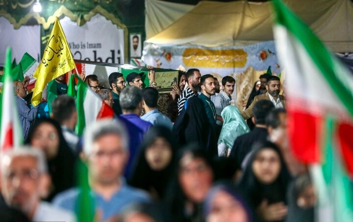 تصاویر/ اجتماع حمایت از وطن در میدان فاطمی