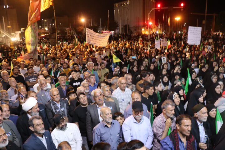 تصاویر/ هفتاد و دومین شب راهپیمایی مردمی  در قرچک