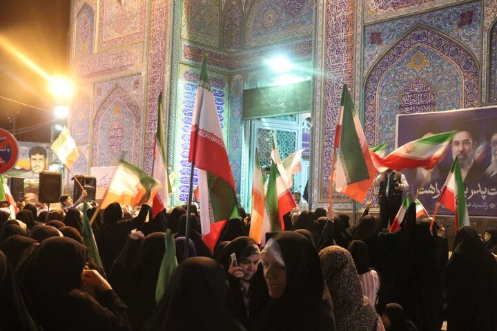 تصاویر/ هفتاد و دومین شب راهپیمایی مردمی  در قرچک