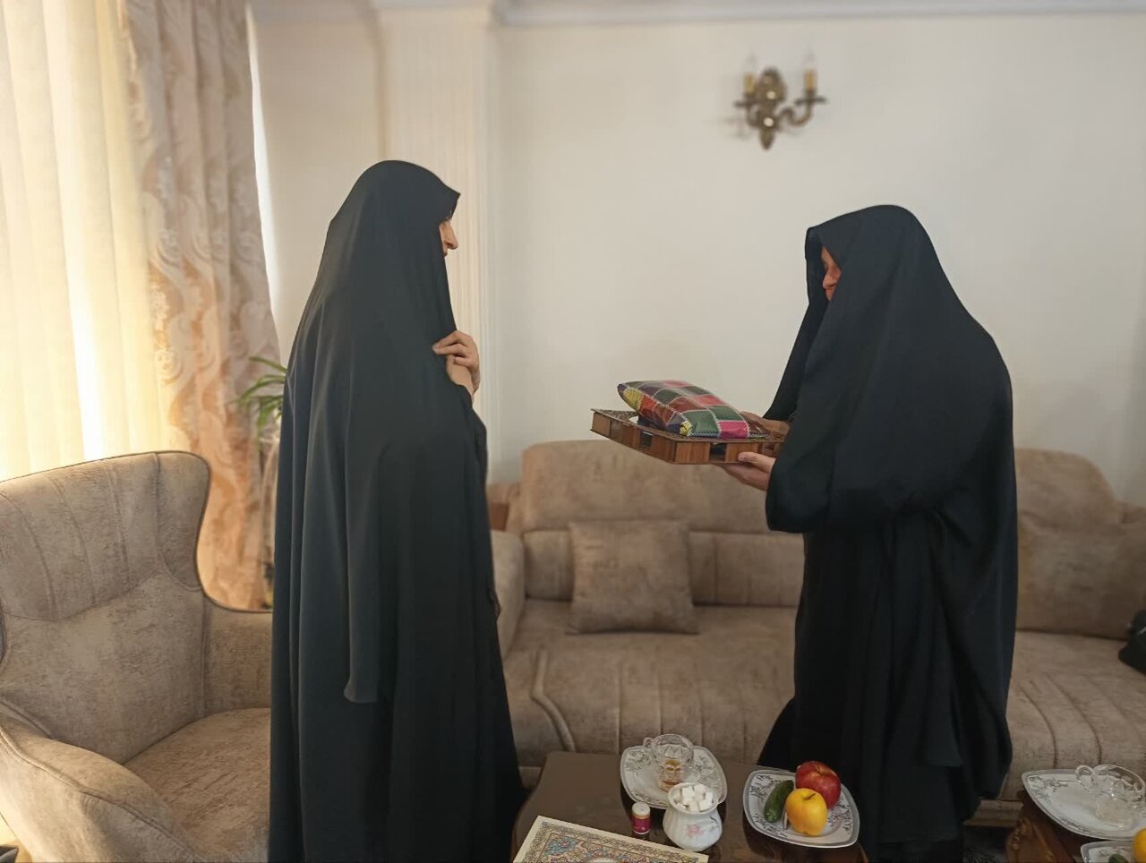 دیدار با خانواده‌ شهدا