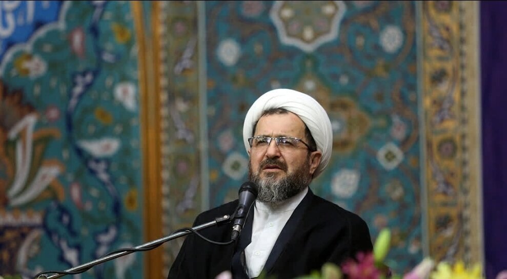 مردم ایران ۵۰ سال است که مبعوث شده‌اند