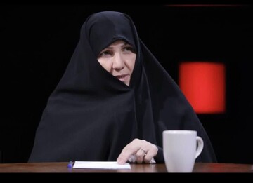 مادران شهدا؛ از یک فرد به یک نهاد تبدیل شده اند / دوگانه حقوق بشر و واقعیت جایگاه زن در ایران