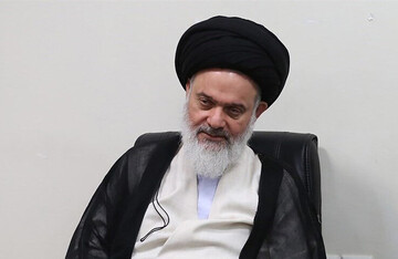 تسلیت آیت الله حسینی بوشهری به رئیس جمعیت هلال احمر