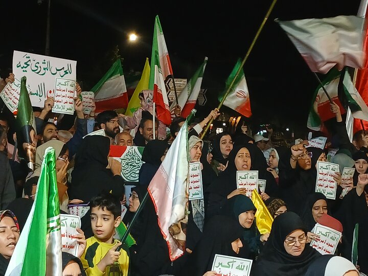 اجتماع وارثان زمین در تجلیل از ملت مجاهد یمن  در میدان شریعتی مشهد