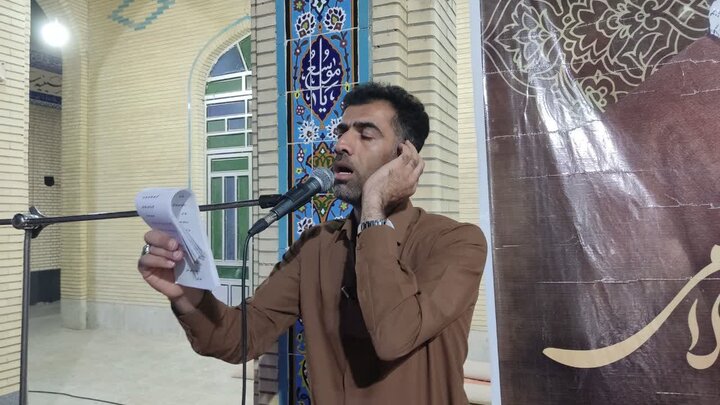 تصاویر/ تجمع مردم روستای چارک در میدان نظام اسلامی
