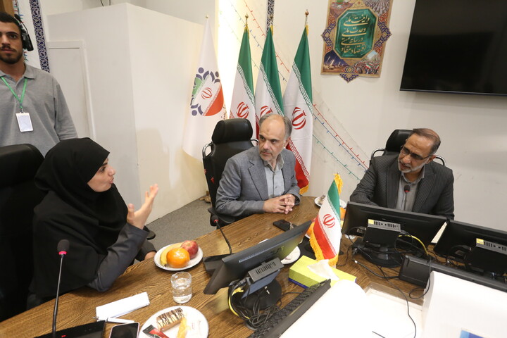 تصاویر / امضای تفاهم‌نامه همکاری آستان علوی با شهرداری اصفهان