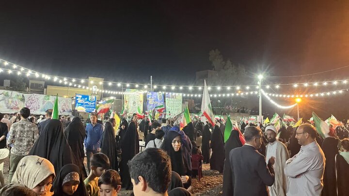 تصاویر/ فعالیت فرهنگی و تبلیغی موکب مدارس علمیه آیت اللّه اعتمادی در هفتادویکمین تجمعات شبانه