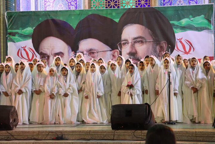 تصاویر/ هفتاد و یکمین شب از شب‌های حماسه انتقام خون رهبر شهید انقلاب در شهرستان بافق