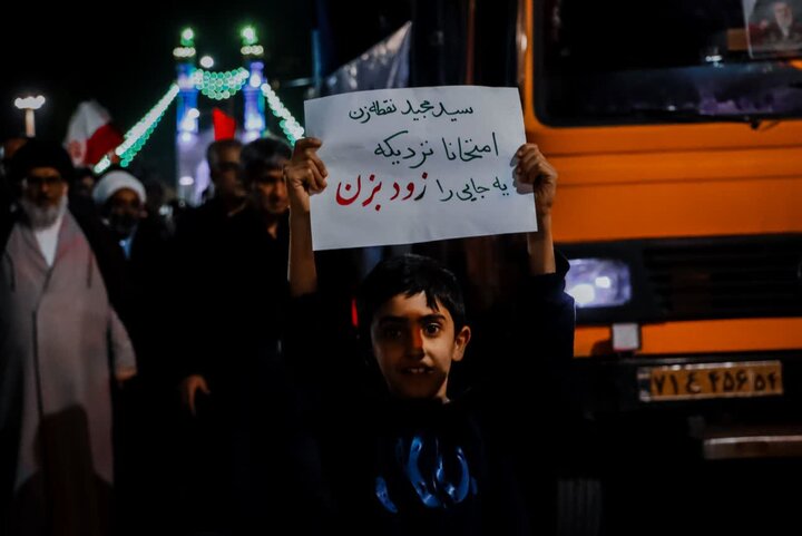 تصاویر/ هفتاد و یکمین شب از شب‌های حماسه انتقام خون رهبر شهید انقلاب در شهرستان بافق