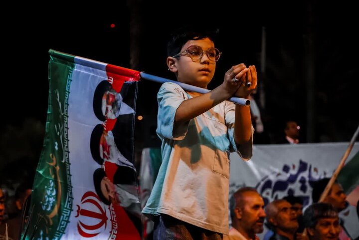 تصاویر/ هفتاد و یکمین شب از شب‌های حماسه انتقام خون رهبر شهید انقلاب در شهرستان بافق