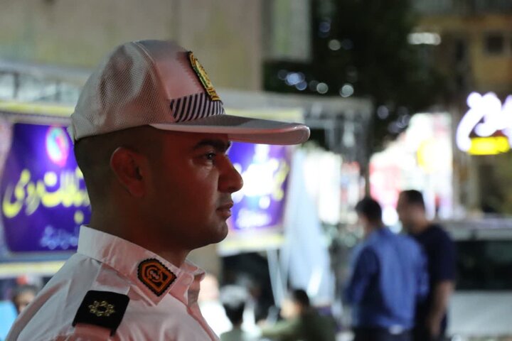 تصاویر/  هفتاد و یکمین شب از اقتدار و شکوه و عظمت مردم استوار ، انقلابی و با بصیرت شهر اشکذر