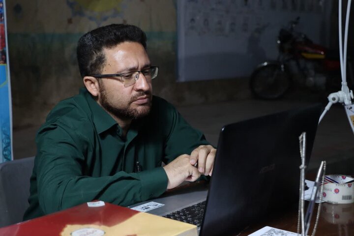 تصاویر/  هفتاد و یکمین شب از اقتدار و شکوه و عظمت مردم استوار ، انقلابی و با بصیرت شهر اشکذر
