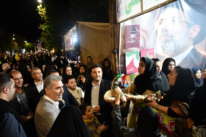تصاویر/ حضور پرشور نسل جوان در هفتاد و یکمین تجمع حمایتی مردم شهرستان سلماس از نیروهای مسلح