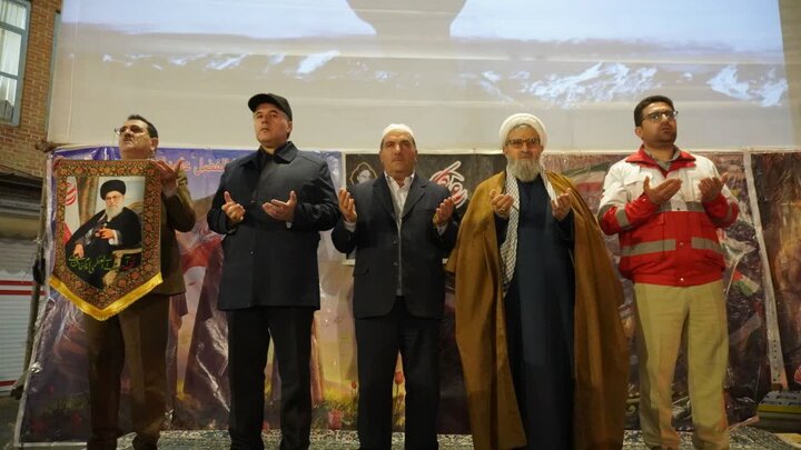تصاویر/ میدان اصلی شهرستان چالدران بار دیگر مملو از جمعیتی شد که خونخواهی رهبر شهید را سر می‌دادند