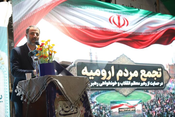 تصاویر/ هفتاد و یکمین شب متوالی؛ نمایش اقتدار مردمی در حمایت از نظام و نیروهای مسلح در ارومیه
