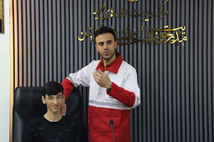 تصاویر/ برگزاری دوره امداد و نجات ویژه طلاب و اساتید سنندج