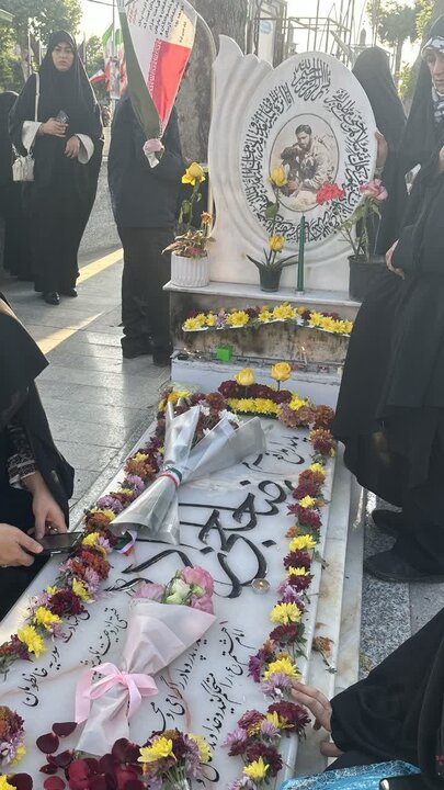 تصاویر/ مراسم دهمین سالگرد شهید مدافع حرم، شهید رضا حاجی زاده در بقعه امامزاده ابراهیم (ع) آمل
