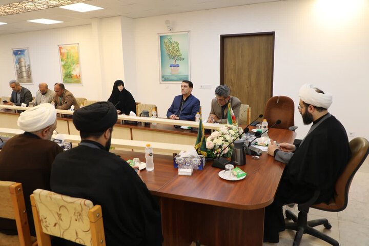 تصاویر/ جلسه هماهنگی برای دومین سالگرد بزرگداشت شهید جمهور، آیت الله رئیسی و همراهان