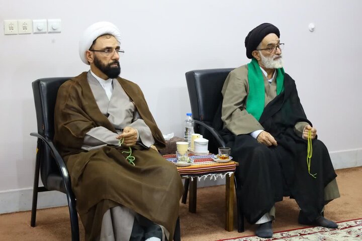 تصاویر/ دیدار اعضای شورای معاونین خادمیاران رضوی با نماینده ولی فقیه مازندران