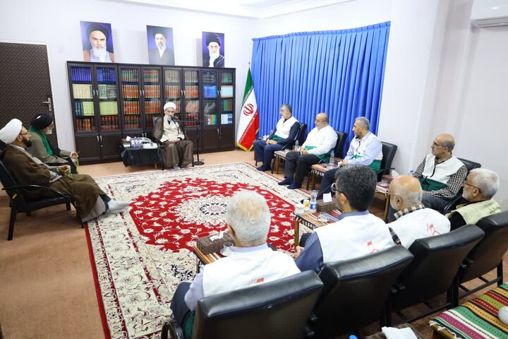 تصاویر/ دیدار اعضای شورای معاونین خادمیاران رضوی با نماینده ولی فقیه مازندران