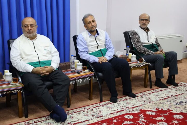 تصاویر/ دیدار اعضای شورای معاونین خادمیاران رضوی با نماینده ولی فقیه مازندران