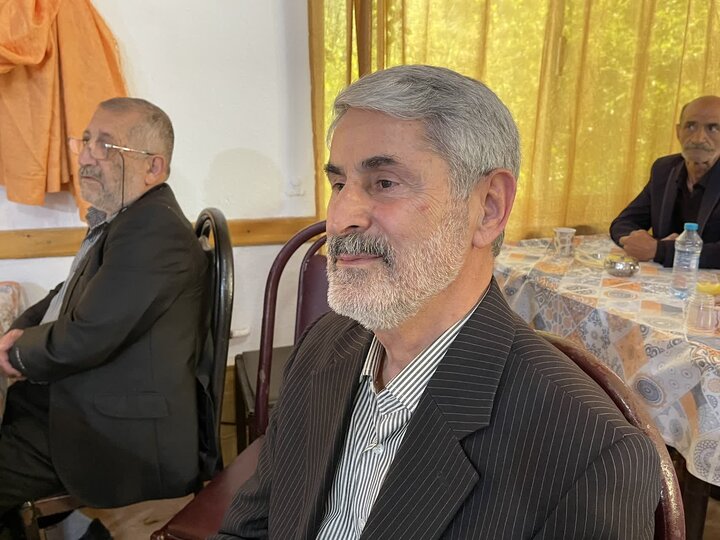 تصاویر / تقدیر از معلمان نمونه بخش کجور با حضور امام جمعه شهرستان نوشهر
