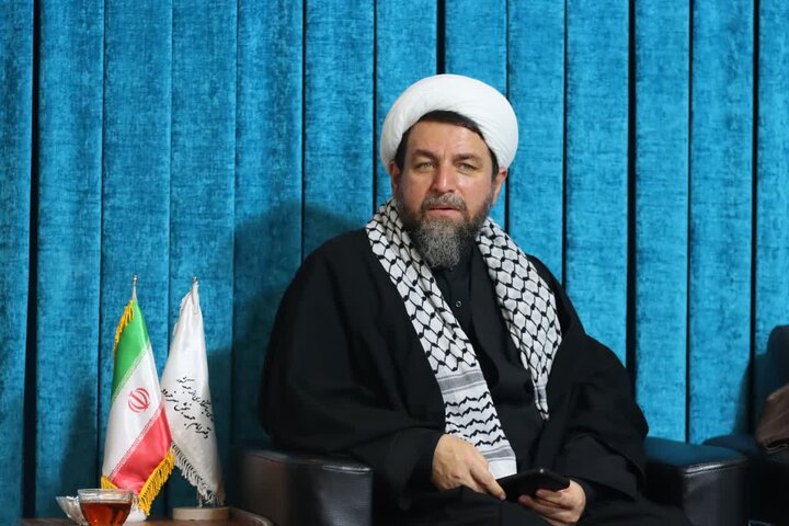 تصاویر / جلسه جامعه روحانیت سرخ رود با حضور نماینده ولی فقیه در استان مازندران