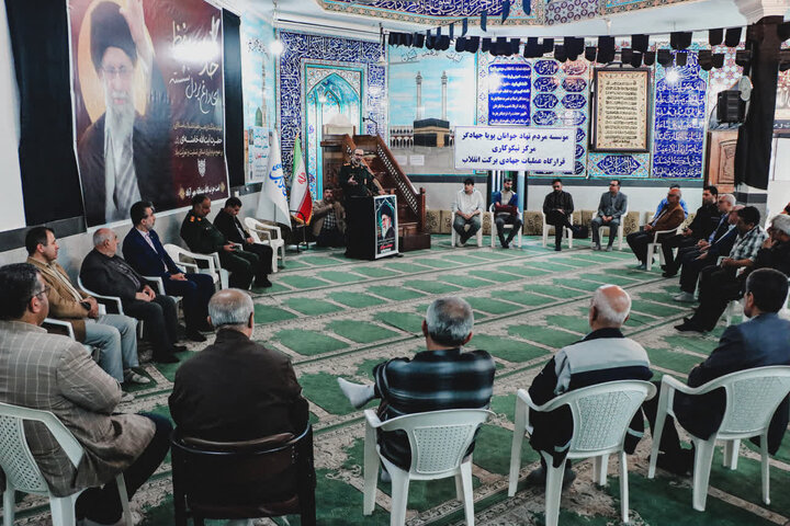 تصاویر/ اعزام اعضای قرارگاه عملیات جهادی «برکت انقلاب» نکا به مناطق آسیب دیده تهران