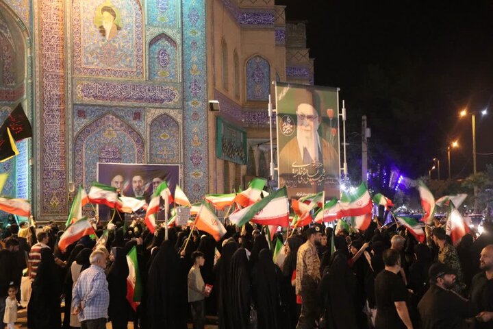 تصاویر/ هفتاد و سومین اجتماع شبانه مردمی در قرچک