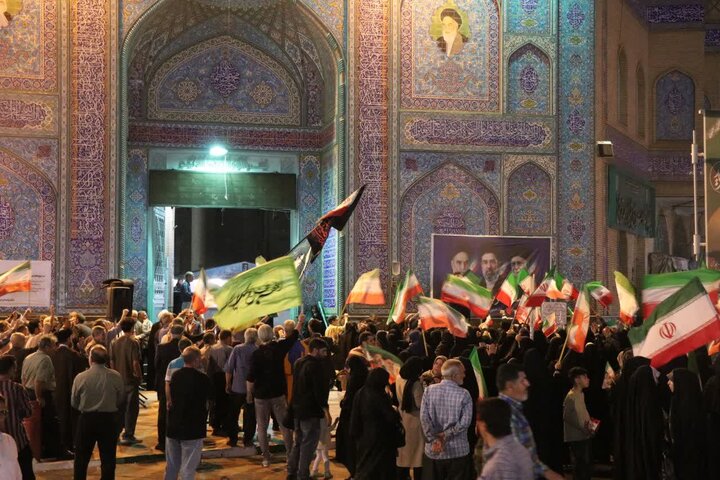 تصاویر/ هفتاد و سومین اجتماع شبانه مردمی در قرچک