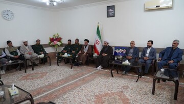 تصاویر/ دیدار امام جمعه شهرستان خوی با گروه های جهادی