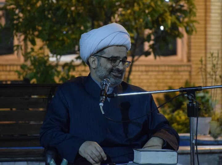 نشست بصیرتی تحلیلی در مدرسه علمیه خاتم الانبیاء (ص) شهرستان بابل
