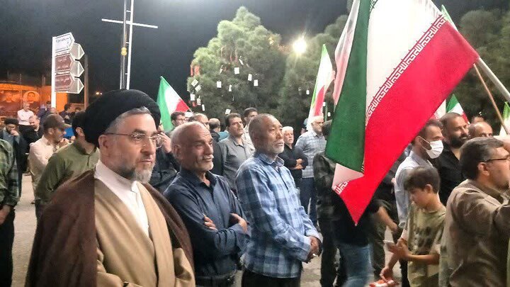تصاویر/ هفتاد و دومین شکوه میدان داری  دفاع از وطن در نوش آباد
