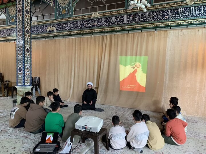 تصاویر/ نشست تبیینی جنگ رمضان در آستارا