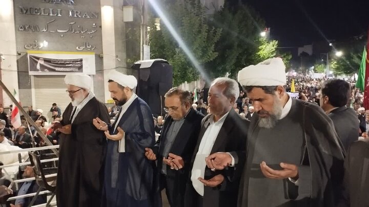 تصاویر/ مردم انقلابی میاندوآب در صف‌های اول هفتاد و دومین تجمع مردمی این شهرستان