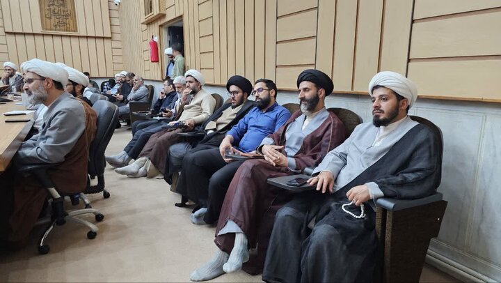 تصاویر/ تحلیل راهبردی جنگ رمضان در پنجمین نشست «الهیات جنگ»